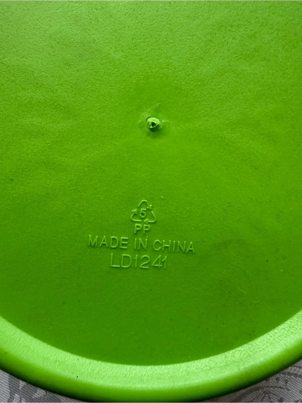 Collapsible Pet Bowl - Green Silicone with Black Rim